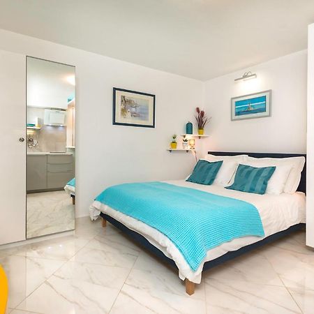 Ferienwohnung Blue Star Premantura Exterior foto