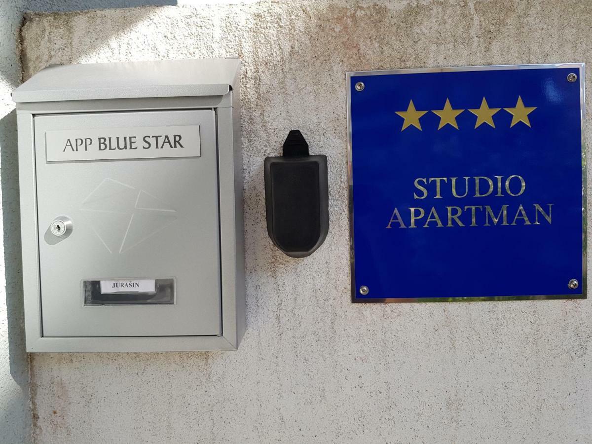Ferienwohnung Blue Star Premantura Exterior foto